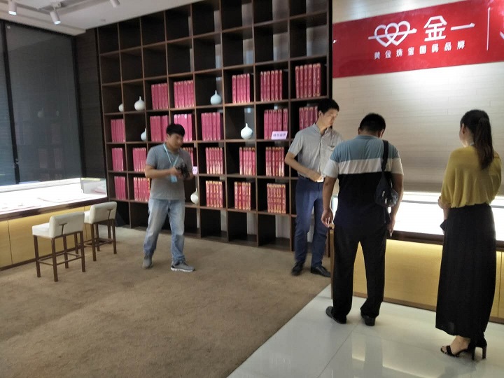 目的是為了更加有效地配置企業(yè)的營銷資源；提升數(shù)據(jù)庫營銷效率；降低企業(yè)營銷的成本；以較低的成本使?fàn)I銷的影響力最大化，提升企業(yè)市場(chǎng)競(jìng)爭(zhēng)力